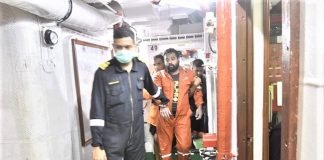 37 dead bodies of sinking ship found off Mumbai coast, 38 still missing