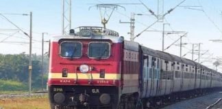 लखनऊ होकर 12 मई से चलेगी गोरखपुर-मुम्बई सेन्ट्रल ग्रीष्मकालीन स्पेशल ट्रेन गोरखपुर-मुम्बई स्पेशल ट्रेन