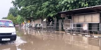 चक्रवात ताऊते का असर, बारिश ने दिल्ली में तोड़ा पिछले कई रिकॉर्ड दिल्ली में बारिश