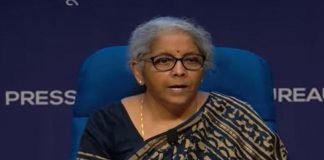 कोरोना वैक्सीन पर जीएसटी दर में नहीं होगा कोई बदलाव, जानिए अन्य पर कितना लगेगा जीएसटी मेडिकल उपकरण पर जीएसटी