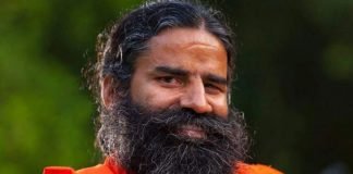 मेरी लड़ाई डॉक्टरों से नहीं ड्रग माफियाओं से है, वैक्सीन लगवाएंगे – बाबा रामदेव कोरोना वायरस वैक्सीन