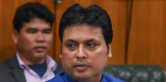 त्रिपुरा के मुख्यमंत्री बिप्लब कुमार देब की हत्या की कोशिश, तीन युवक गिरफ्तार बिप्लब कुमार देब