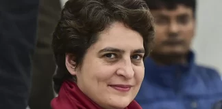 प्रियंका कहीं से नहीं लड़ेंगी चुनाव, पूरे यूपी में सिर्फ प्रचार पर रहेगा जोर प्रियंका कहीं से नहीं लड़ेंगी चुनाव, पूरे यूपी में सिर्फ प्रचार पर रहेगा जोर