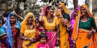 बेटी बचाओ अभियान सफल- देश में पहली बार पुरुषों से ज्यादा हुई महिलाओं की आबादी Population of women in India