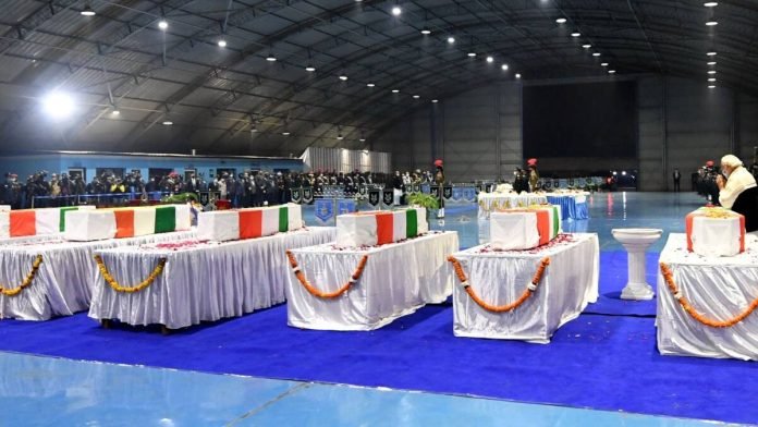 bipin-rawat-last-rites बिपिन रावत का अंतिम संस्कार